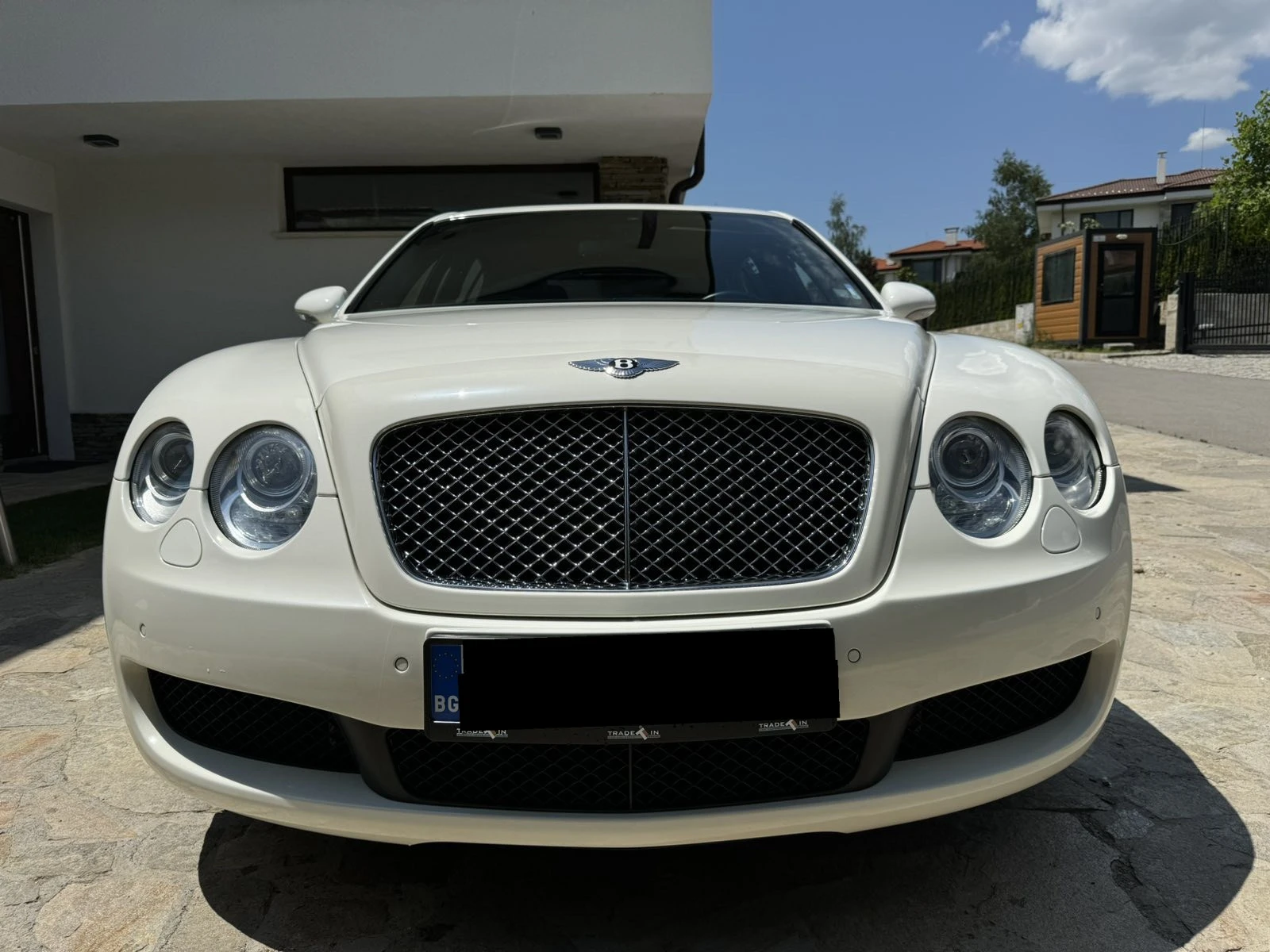 Bentley Continental FLYING SPUR 6.0 W12 - изображение 2