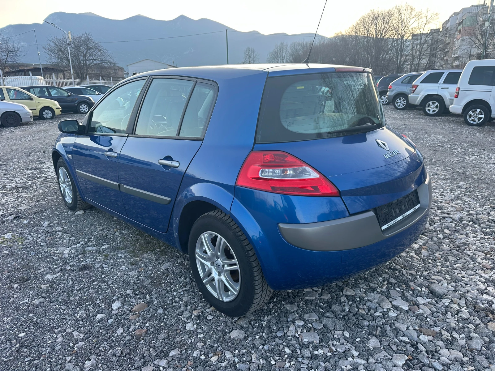 Renault Megane 1.5DCI103kc - изображение 5