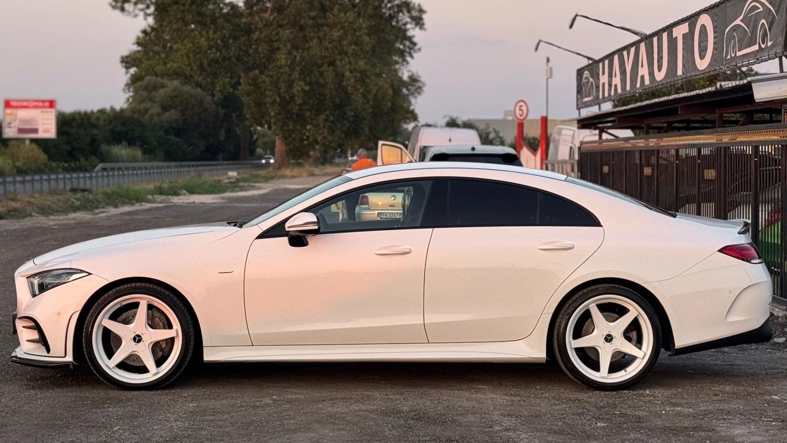 Mercedes-Benz CLS 350 d= 4Matic+ = Edition1= Burmester= Keyless=  - изображение 8
