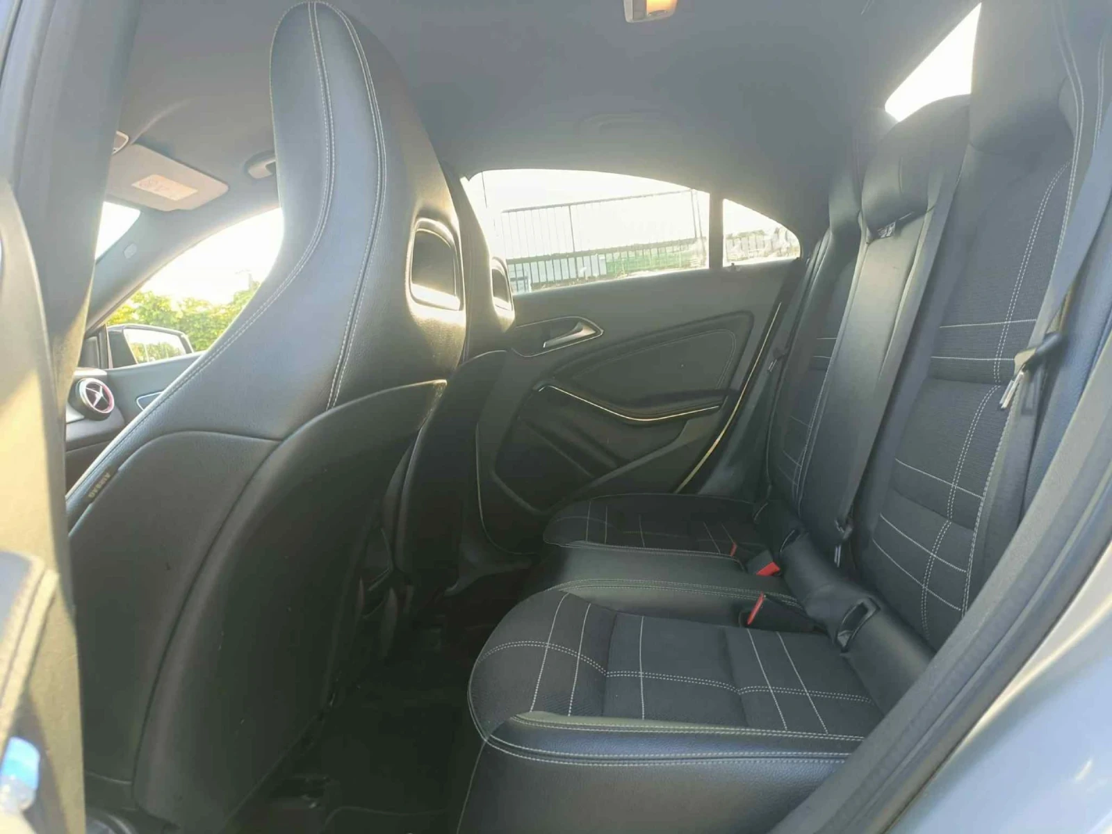 Mercedes-Benz CLA 200  - изображение 10