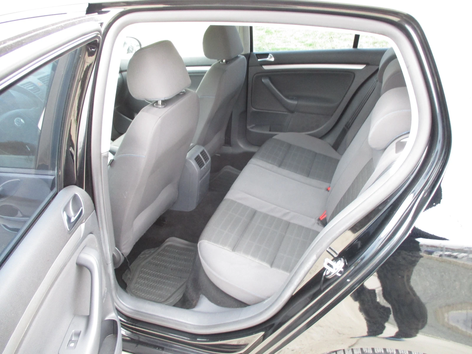 VW Golf 1.9 TDI/105./6 /KATO  | Mobile.bg   11