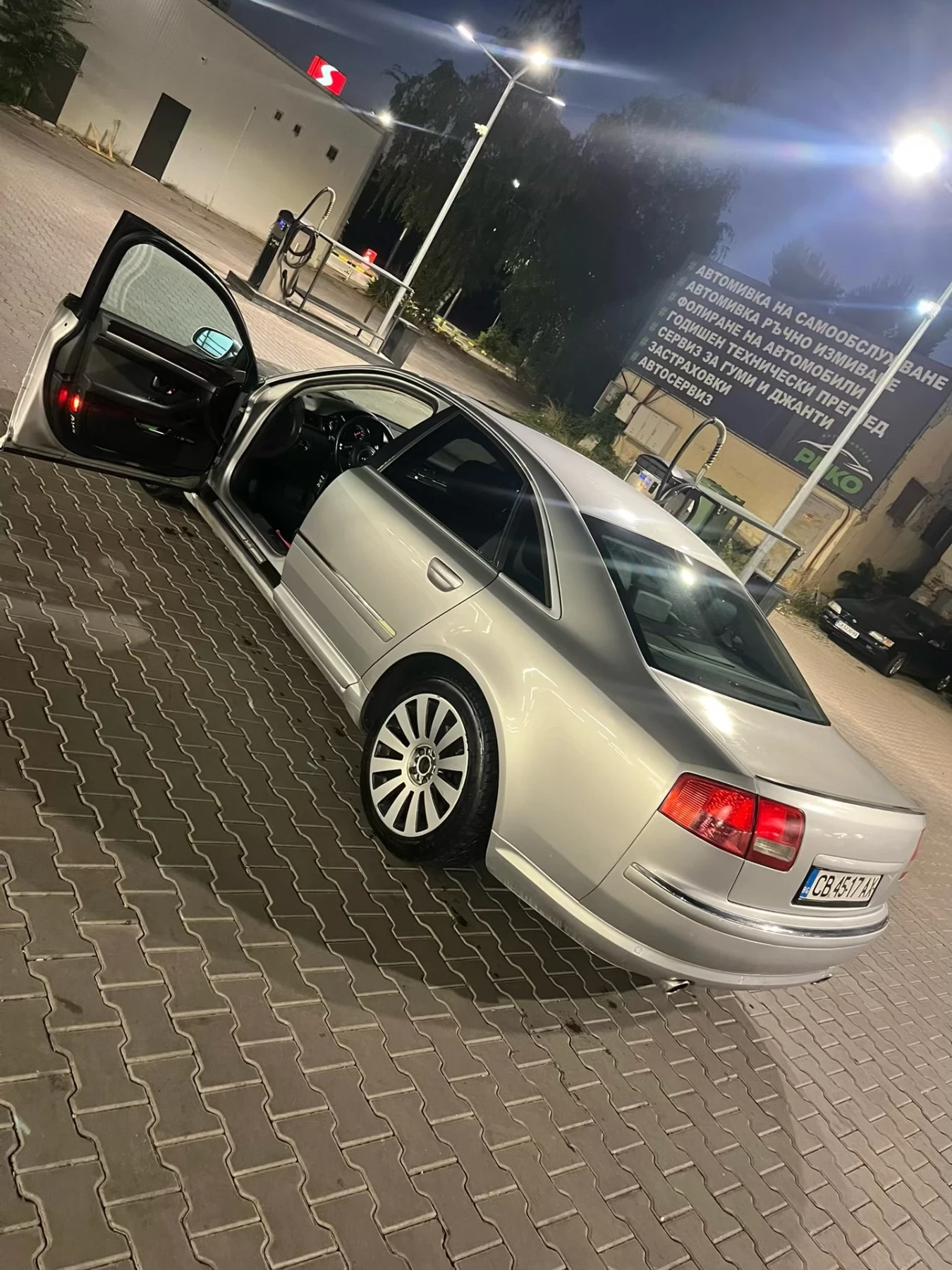 Audi A8  - изображение 4
