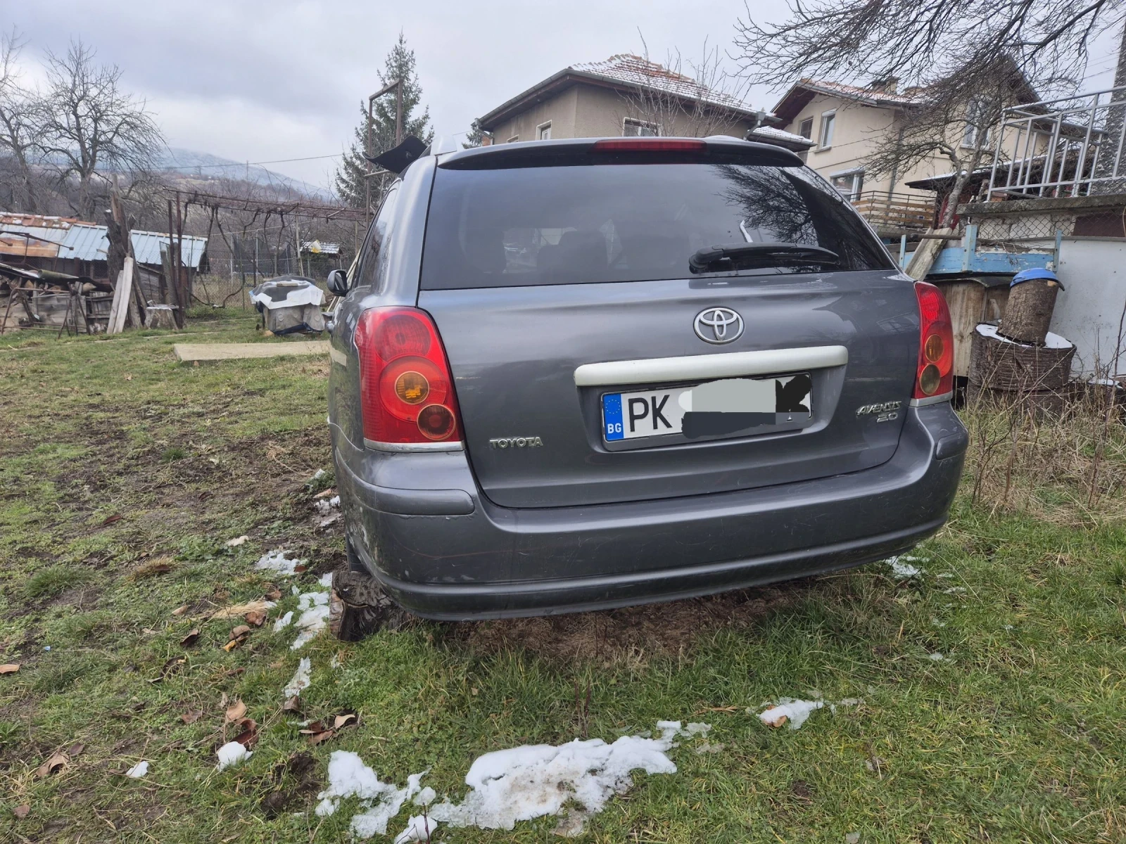 Toyota Avensis  - изображение 3