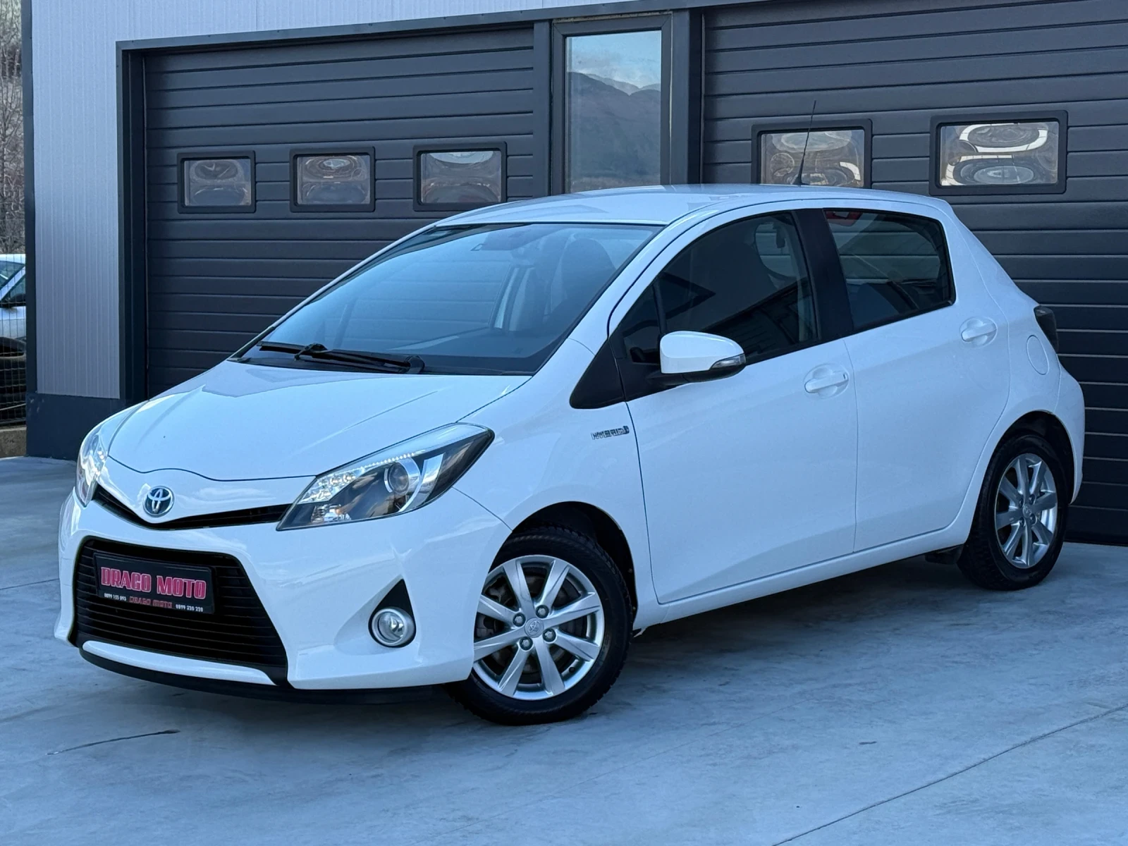 Toyota Yaris 1.5i Hybrid, LED, Автоматик, Камера, Навигация!  - изображение 3
