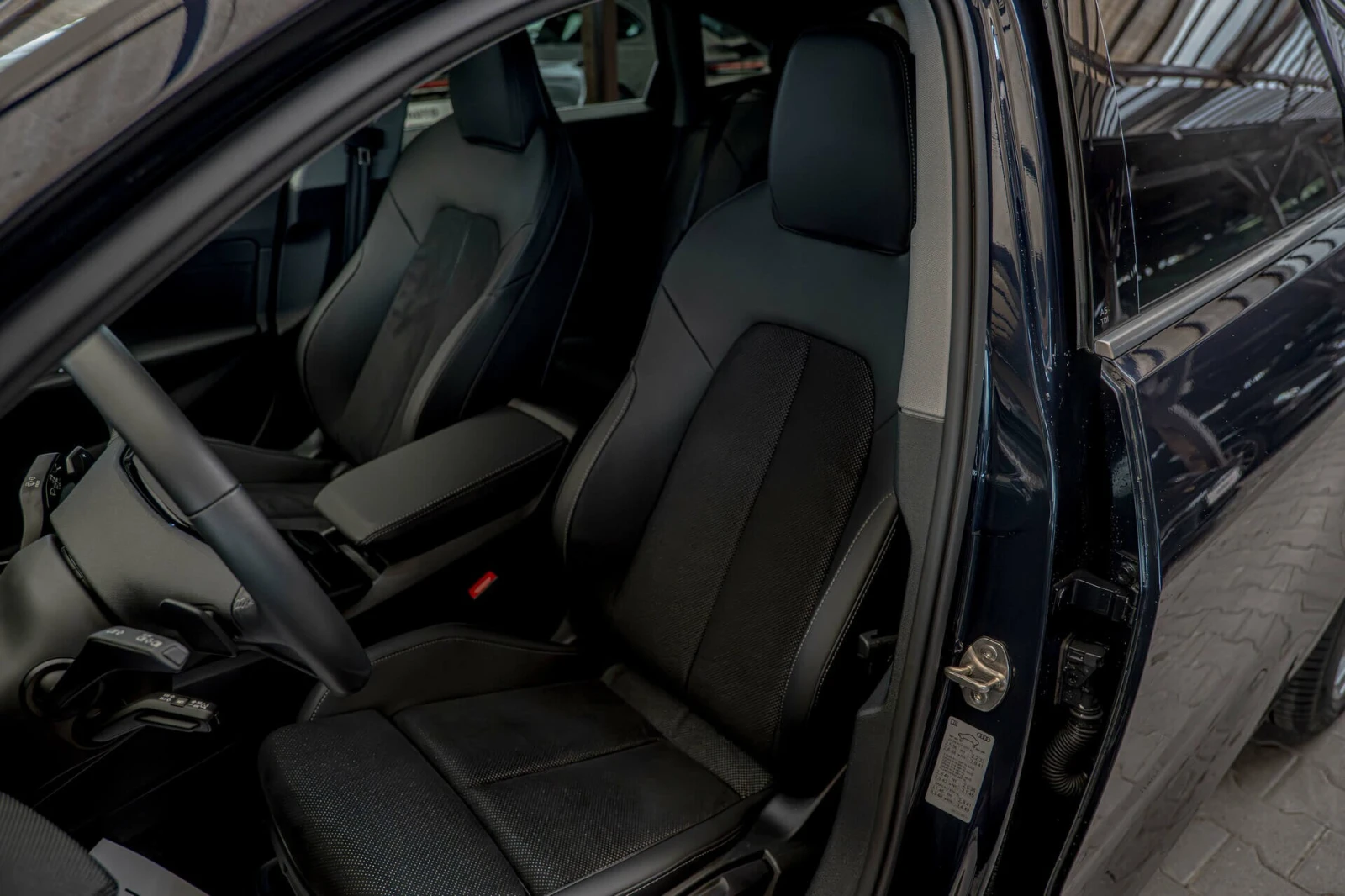 Audi A5 2.0TDI/Mild-Hybrid/Ambient/Virtual/Подгрев/Камера, снимка 9 - Автомобили и джипове - 54000737