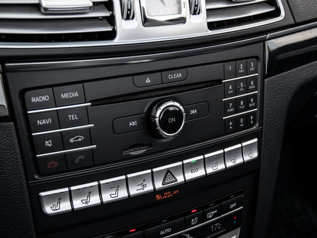 Mercedes-Benz E 400 АвтоКредит* (ЦЕНА ДО БГ), снимка 15 - Автомобили и джипове - 54056050