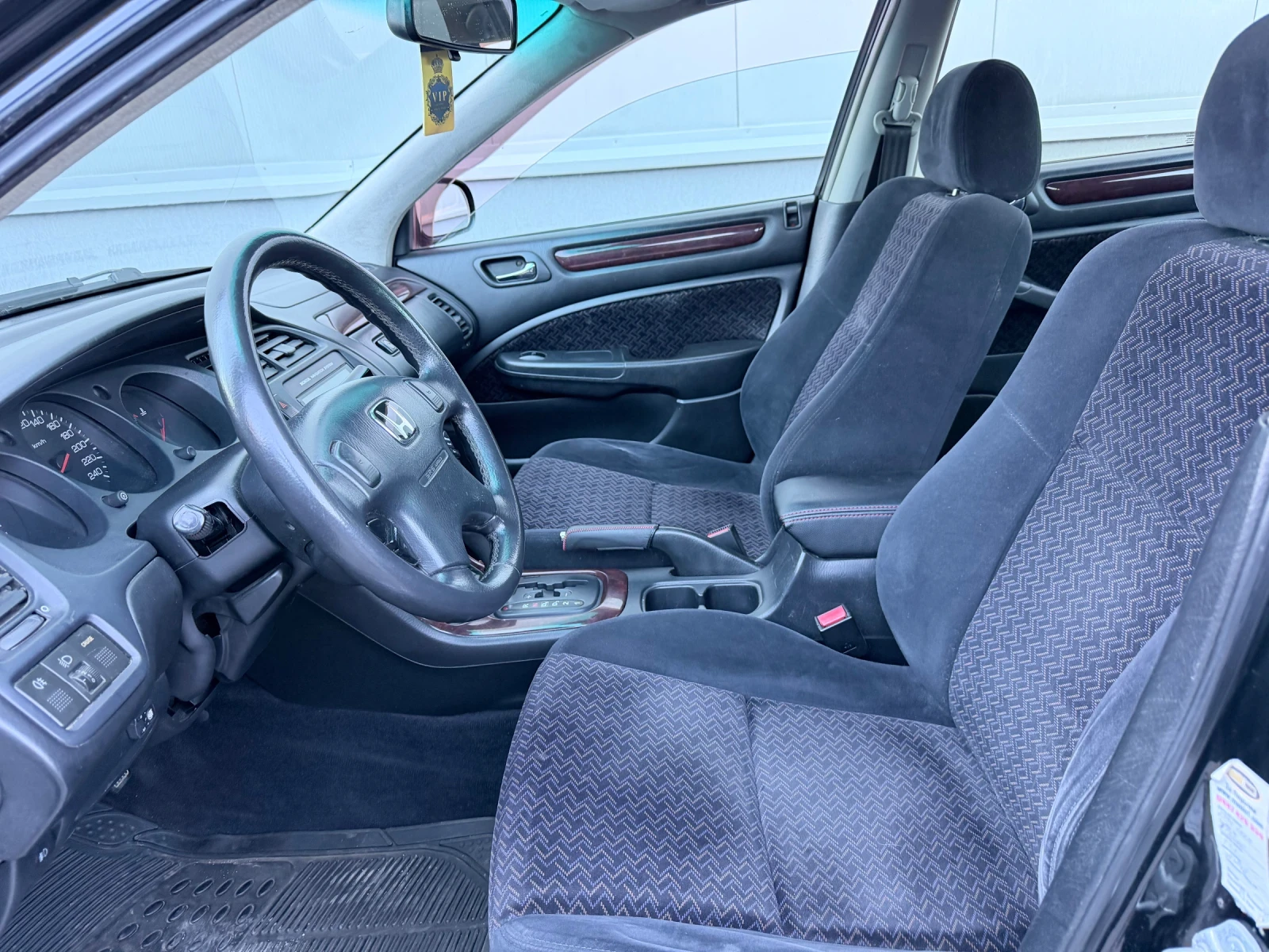 Honda Accord, снимка 8 - Автомобили и джипове - 54160652