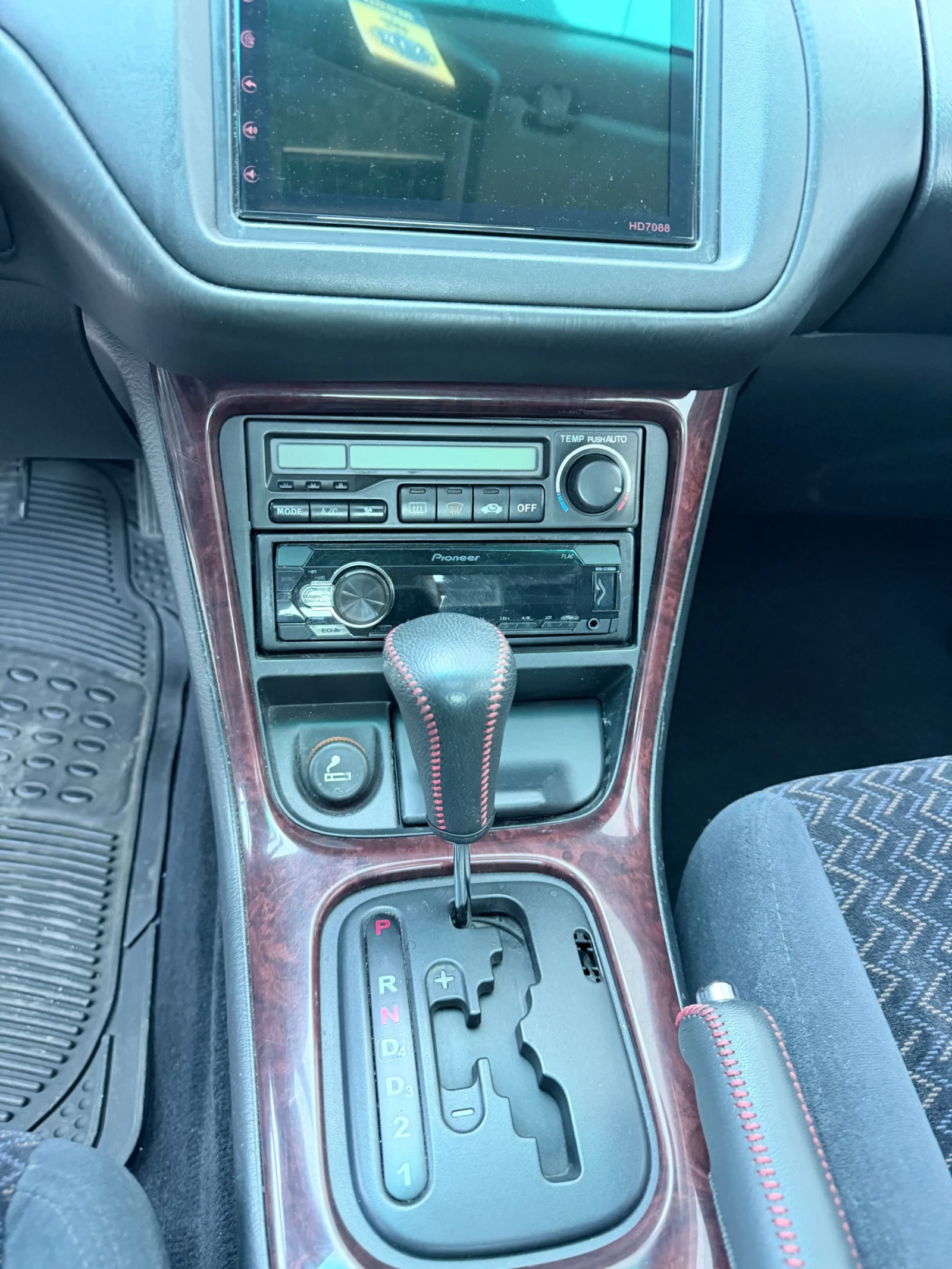 Honda Accord, снимка 14 - Автомобили и джипове - 54160652