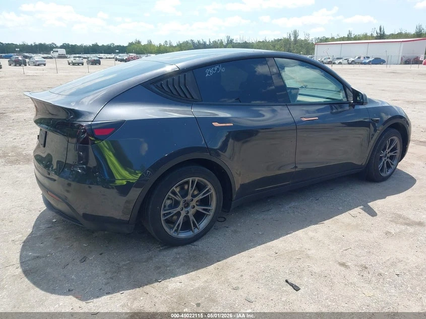 Tesla Model Y Long Range Single Motor Rear-Wheel Drive, снимка 4 - Автомобили и джипове - 54419106
