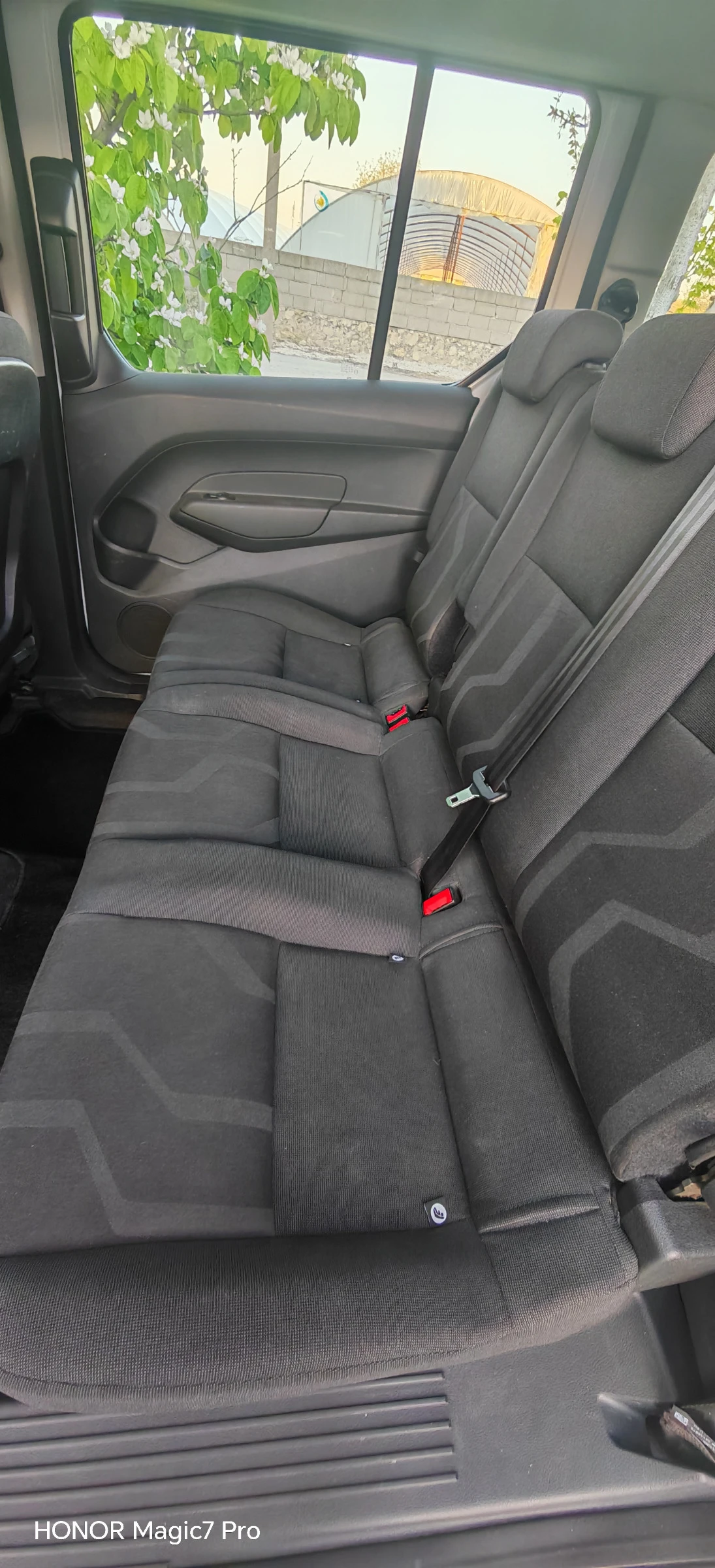 Ford Tourneo Connect Обслуж* ТОП* 1.6TDCI(116к.с), снимка 11 - Автомобили и джипове - 55033862
