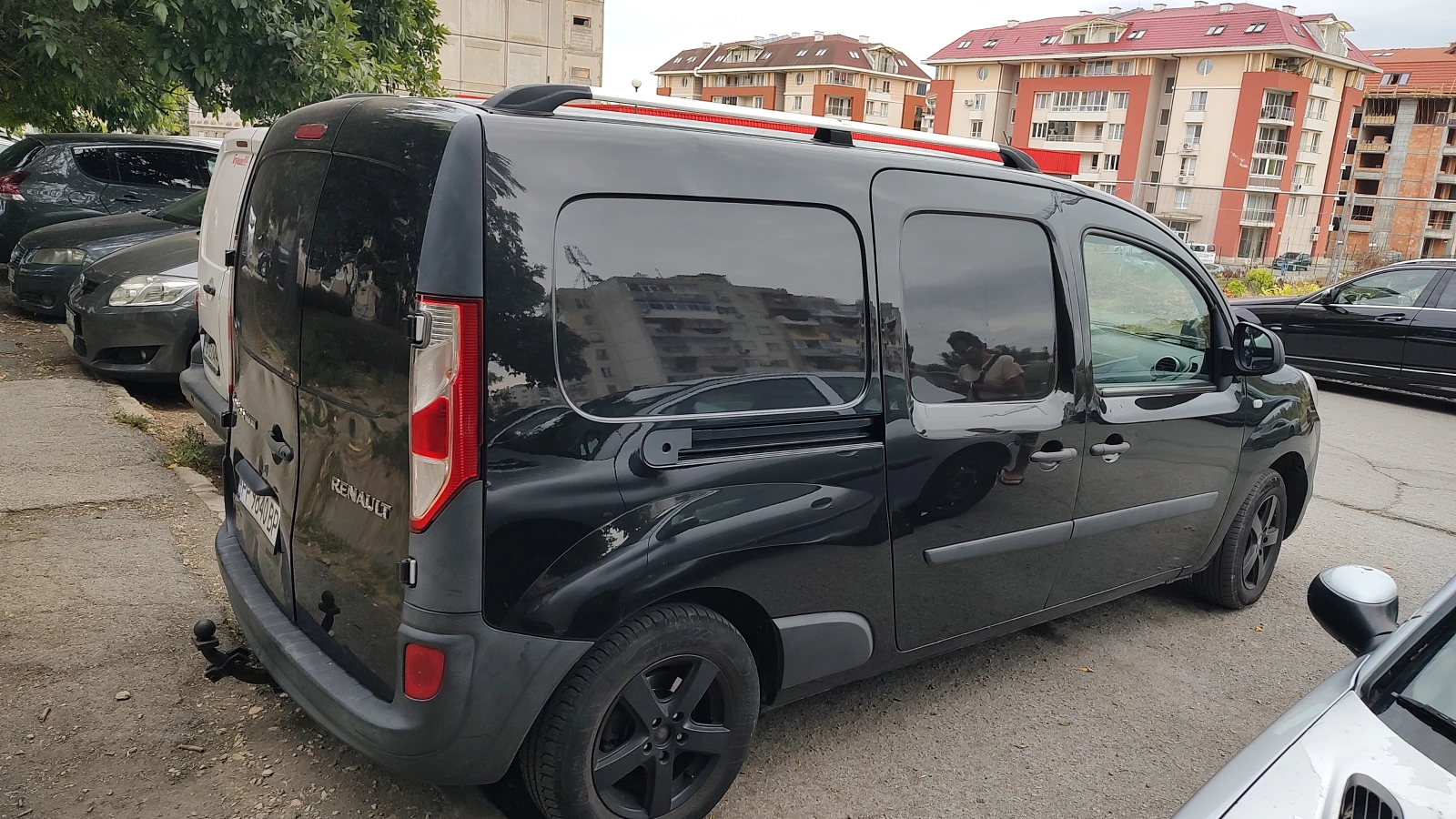 Renault Kangoo Maxi 1.5dCi 110, снимка 6 - Автомобили и джипове - 55052665