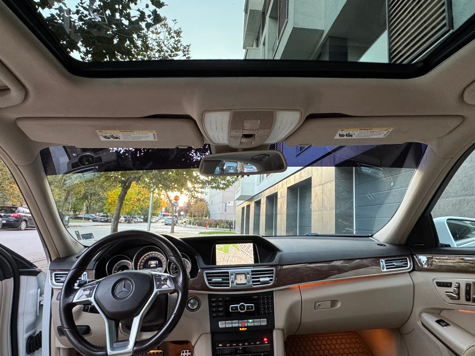 Mercedes-Benz E 350 Генерация / Напълно обслужена, снимка 9 - Автомобили и джипове - 55268118