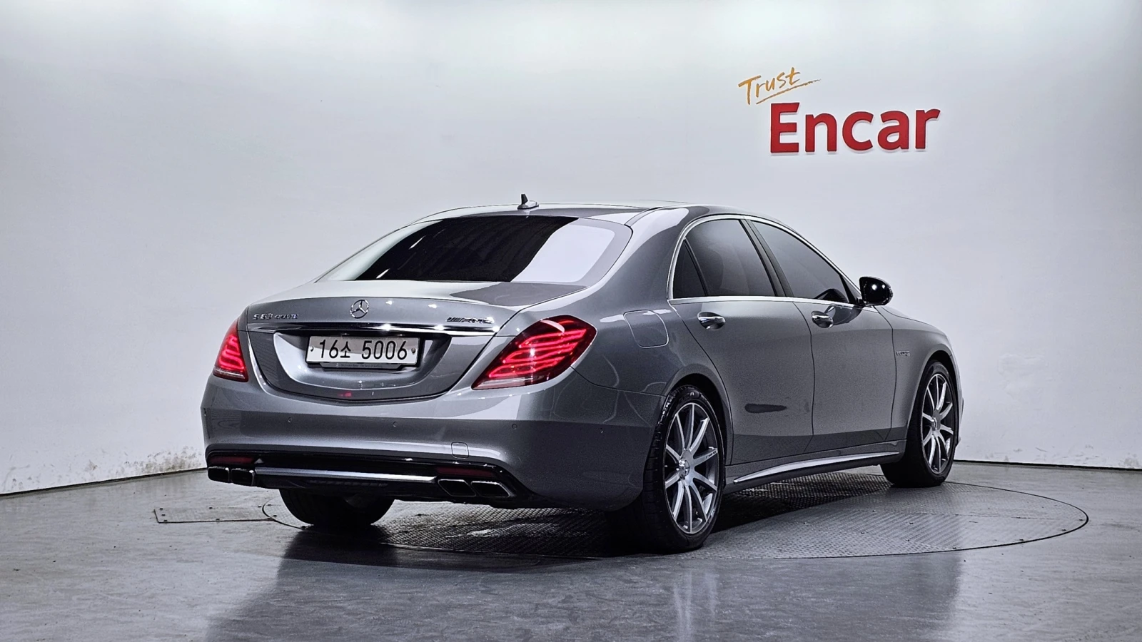 Mercedes-Benz S 63 AMG 4MATIC, снимка 2 - Автомобили и джипове - 55749197