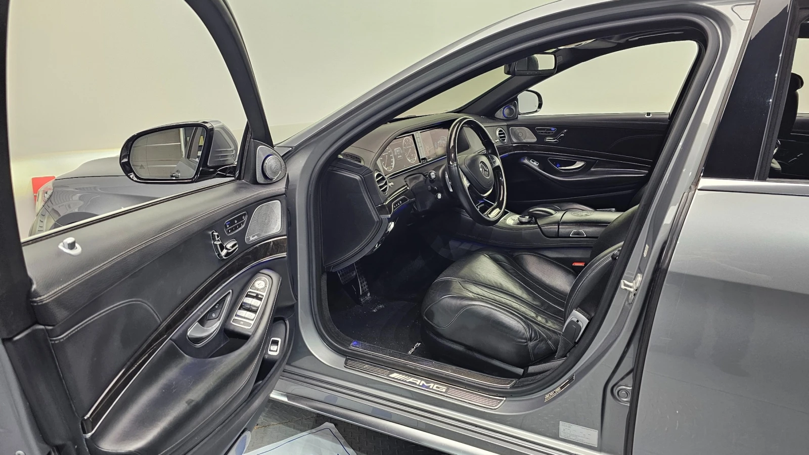 Mercedes-Benz S 63 AMG 4MATIC, снимка 9 - Автомобили и джипове - 55749197