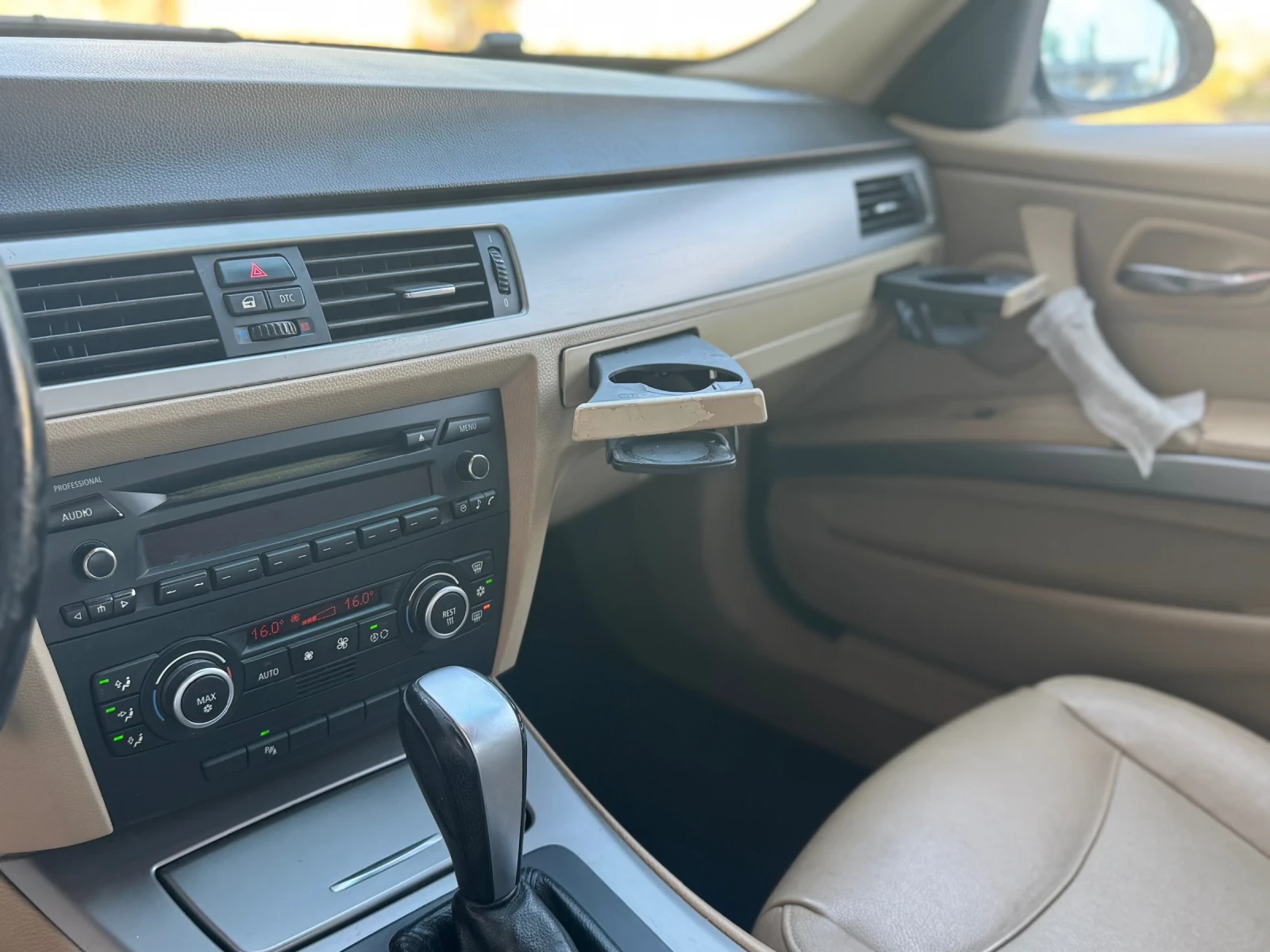 BMW 320 М47, снимка 8 - Автомобили и джипове - 55938756