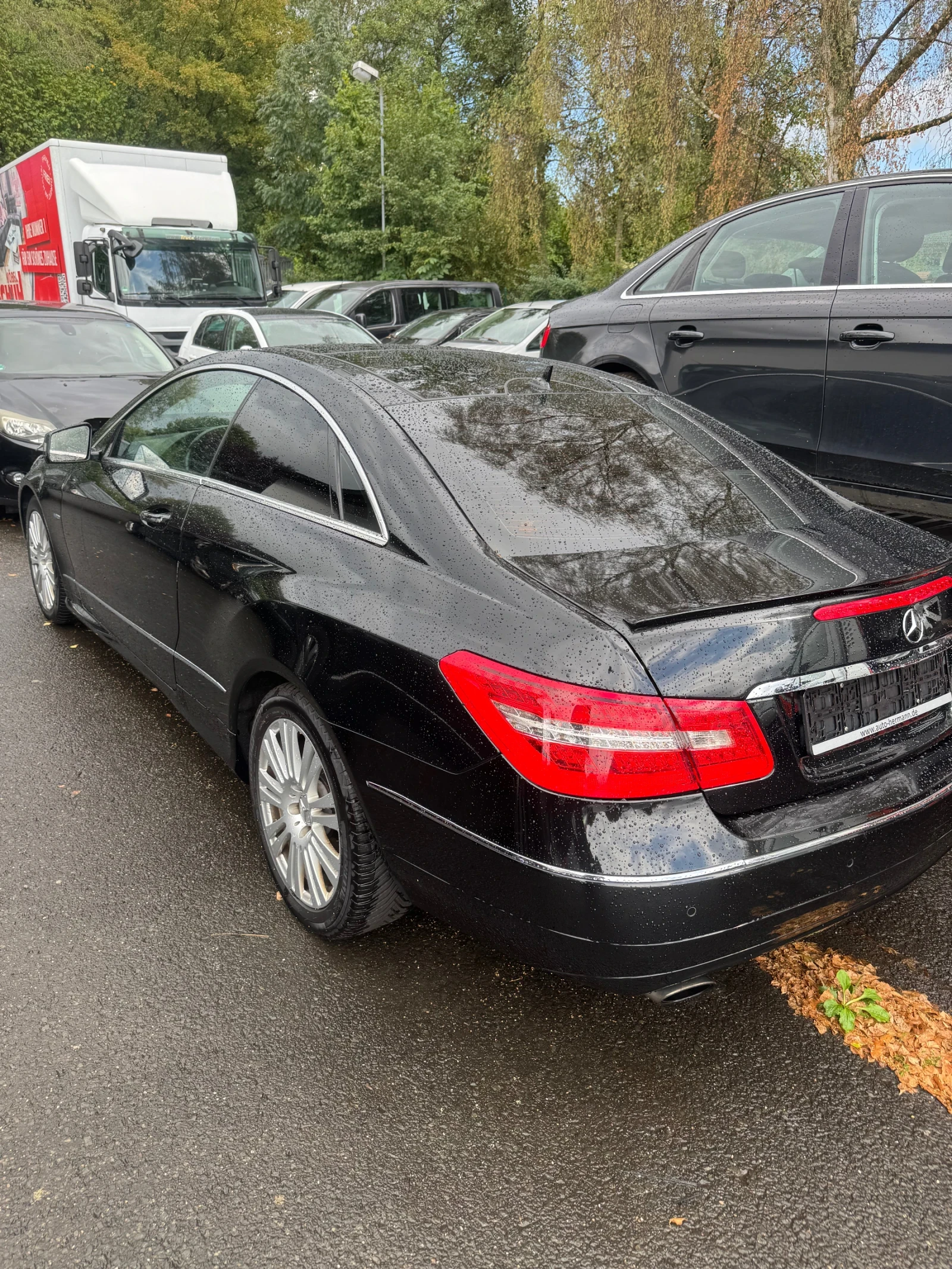 Mercedes-Benz E 200 Топ, снимка 3 - Автомобили и джипове - 55964361