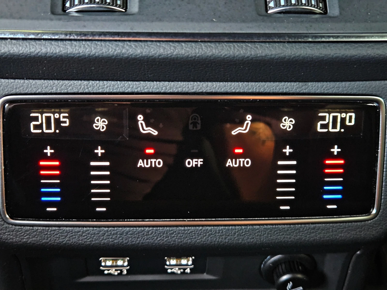 Audi A6 50TDI/MATRIX/S-LINE/CAMERA/BANG&OLUFSEN/AMBI/LIZI, снимка 12 - Автомобили и джипове - 56214395