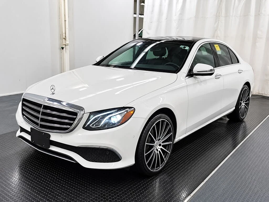 Mercedes-Benz E 400 Burmester * Панорама * АвтоКредит (ЦЕНА ДО БГ)