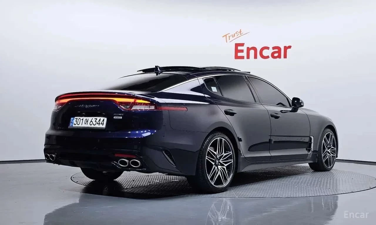 Kia Stinger, снимка 2 - Автомобили и джипове - 56727935
