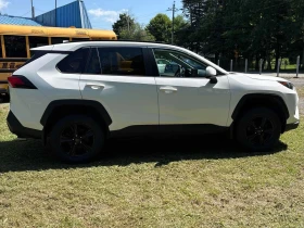 Toyota Rav4 * LE * CARFAX * БЕЗ ПЪРВОНАЧАЛНА ВНОСКА, снимка 3