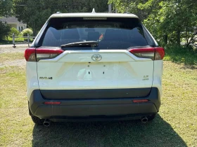 Toyota Rav4 * LE * CARFAX * БЕЗ ПЪРВОНАЧАЛНА ВНОСКА, снимка 4