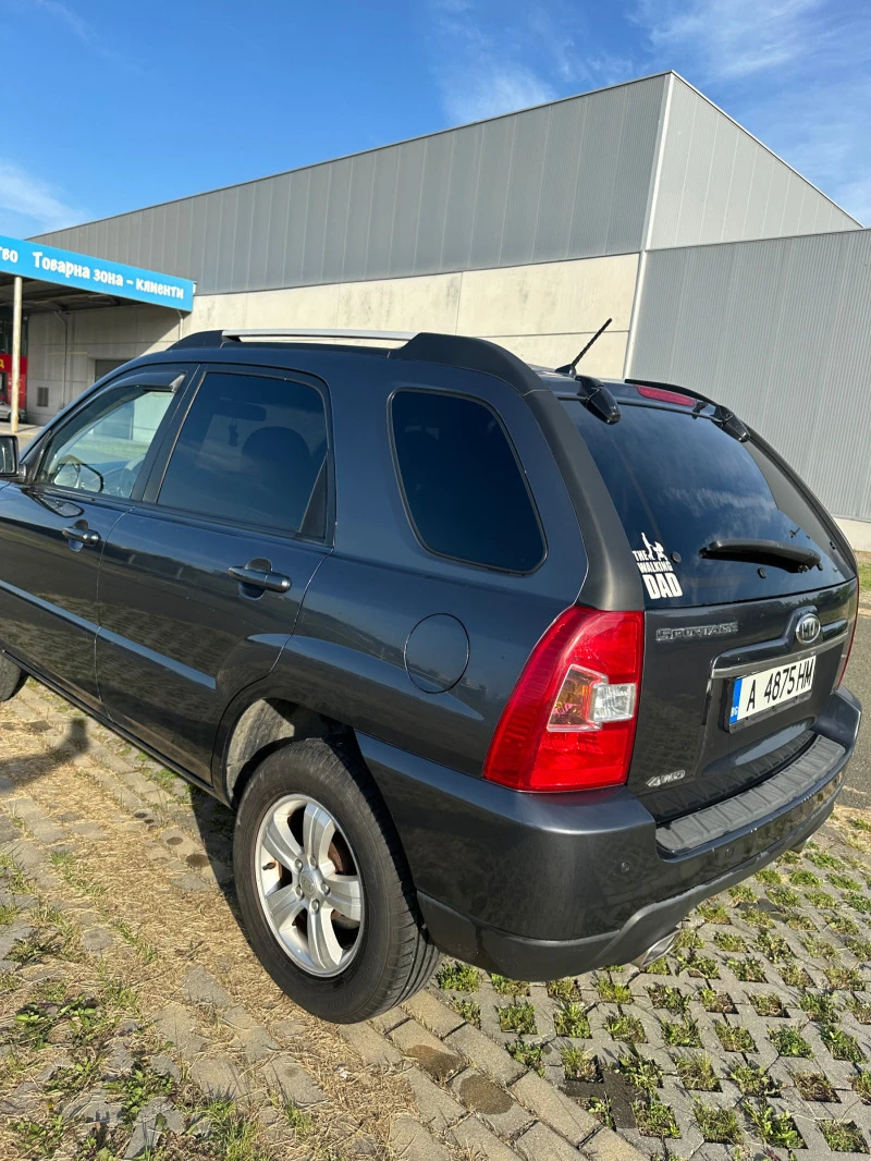 Kia Sportage, снимка 6 - Автомобили и джипове - 45870991