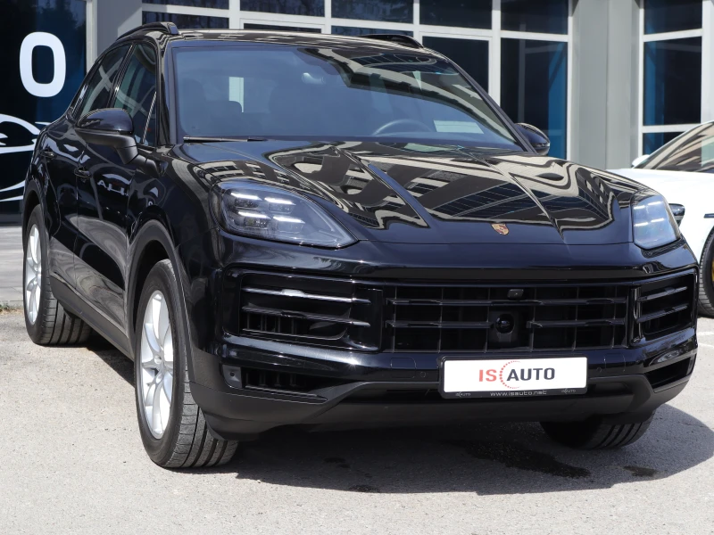 Porsche Cayenne Bose/Panorama/PASM/Matrix-LED, снимка 3 - Автомобили и джипове - 49262885