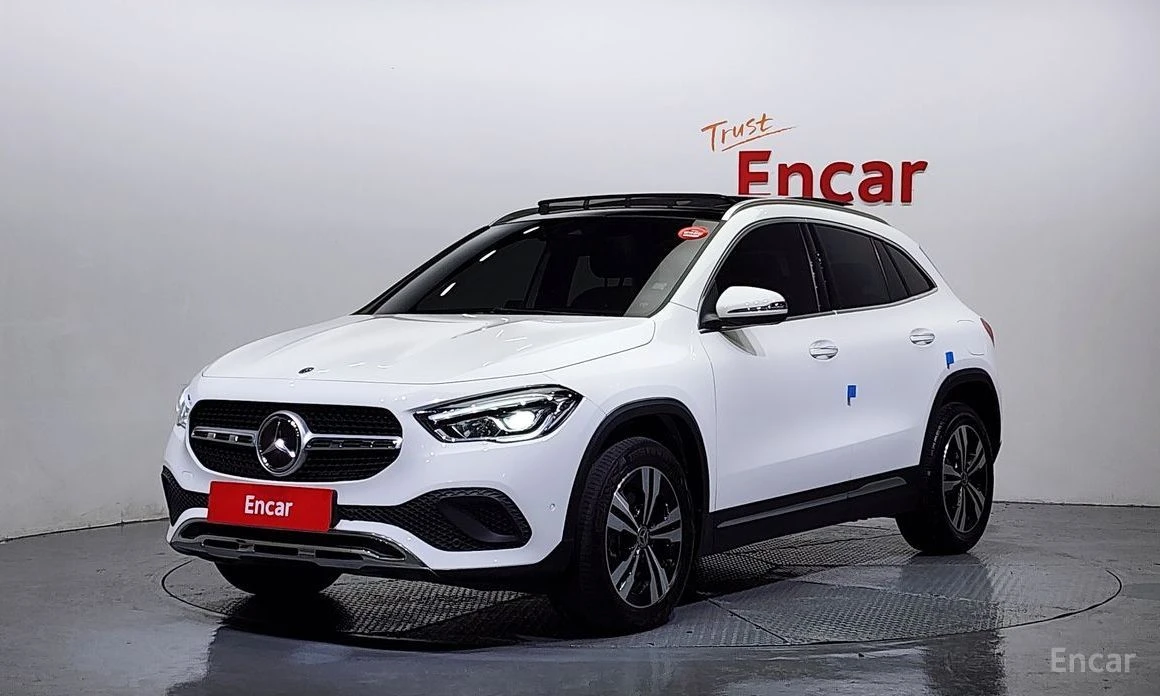Mercedes-Benz GLA 220, снимка 1