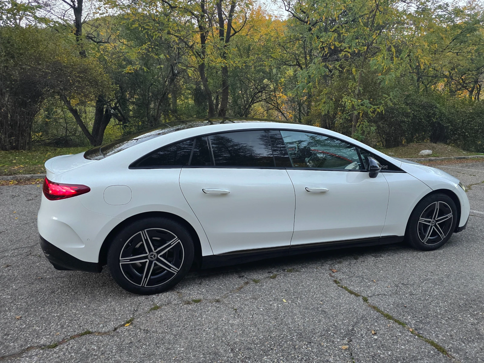 Mercedes-Benz EQE 350 AMG, Бонус допълнителни гуми с джанти - изображение 8