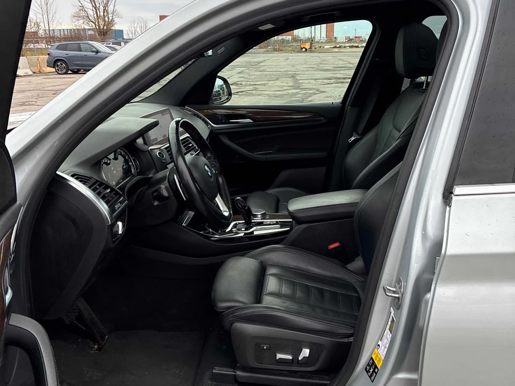 BMW X3 * xDrive30i * CARFAX * БЕЗ ПЪРВОНАЧАЛНА ВНОСКА - изображение 10