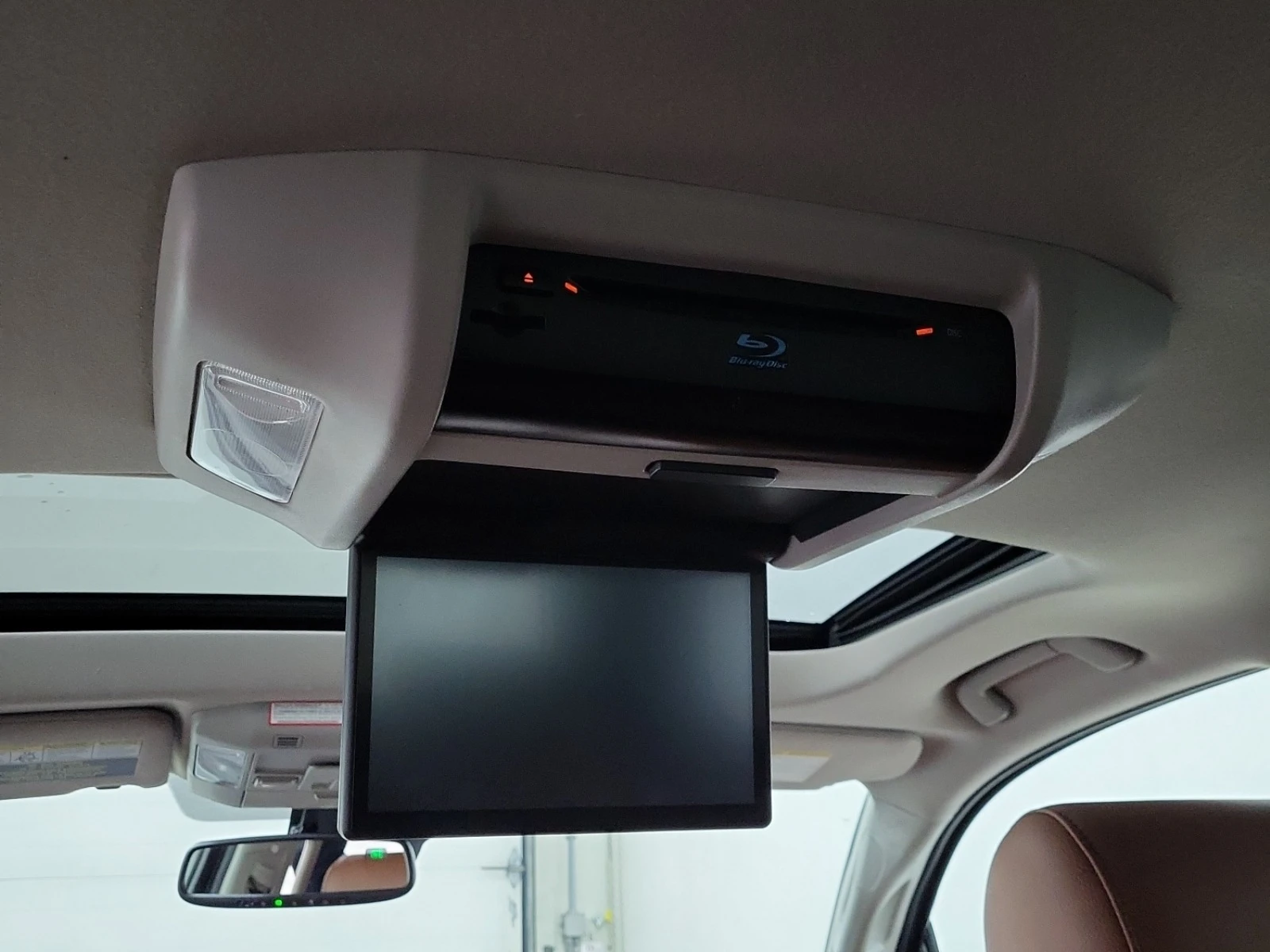 Toyota Sequoia * * PLATINUM* * AWD* * CARFAX* * TOP* *  | Mobile.bg � ����������� 12