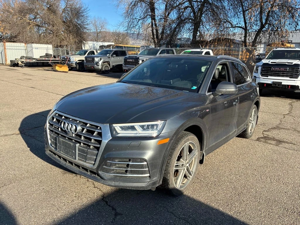 Audi Q5 * Progressiv * CARFAX * ���� �� �� | Mobile.bg � ����������� 1