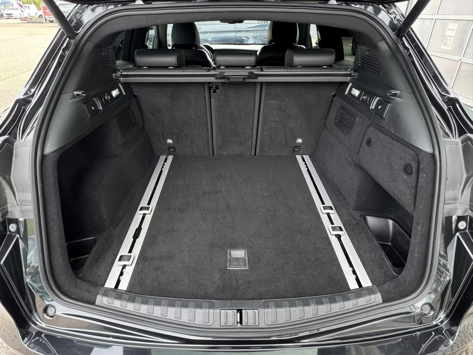 Alfa Romeo Stelvio VELOCE/Q4/280HP/CAM/XENON/ACC/1001v - изображение 9