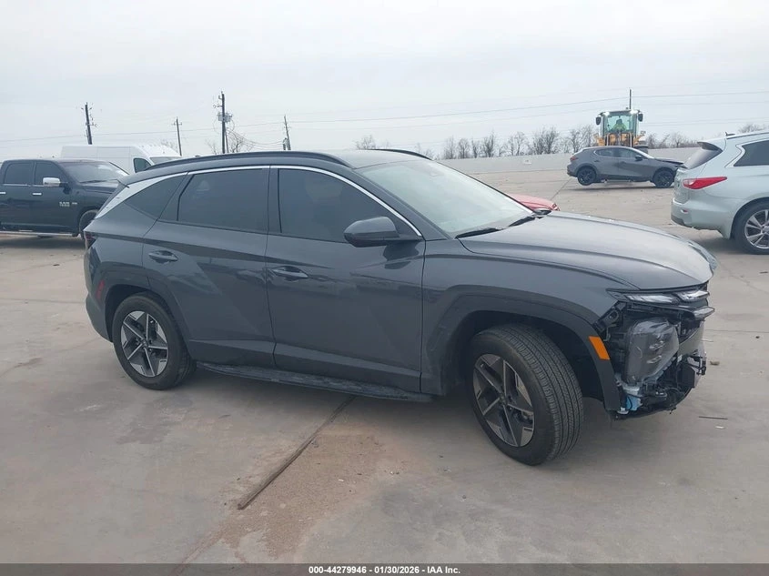 Hyundai Tucson 2.5L I-4 DI, DOHC, VVT, 187HP Front Wheel Drive | Mobile.bg � ����������� 14