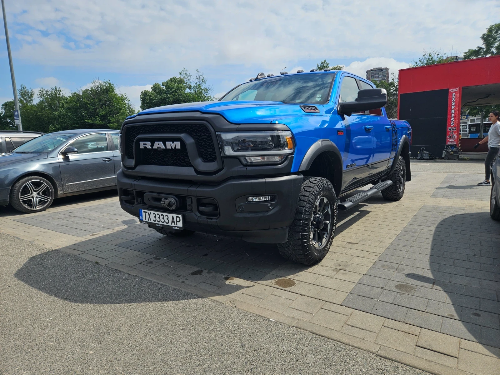 Dodge RAM 2500 Power Wagon, снимка 2 - Автомобили и джипове - 54894283