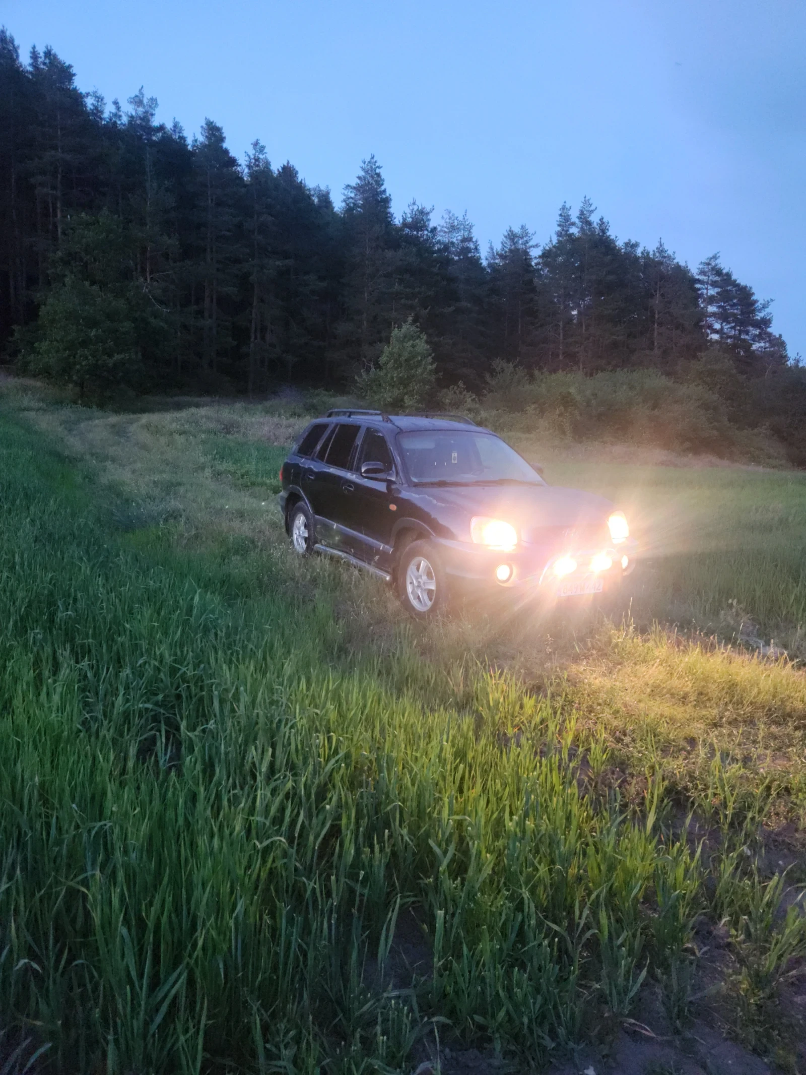 Hyundai Santa fe 2.7 4?4 , снимка 2 - Автомобили и джипове - 54934738