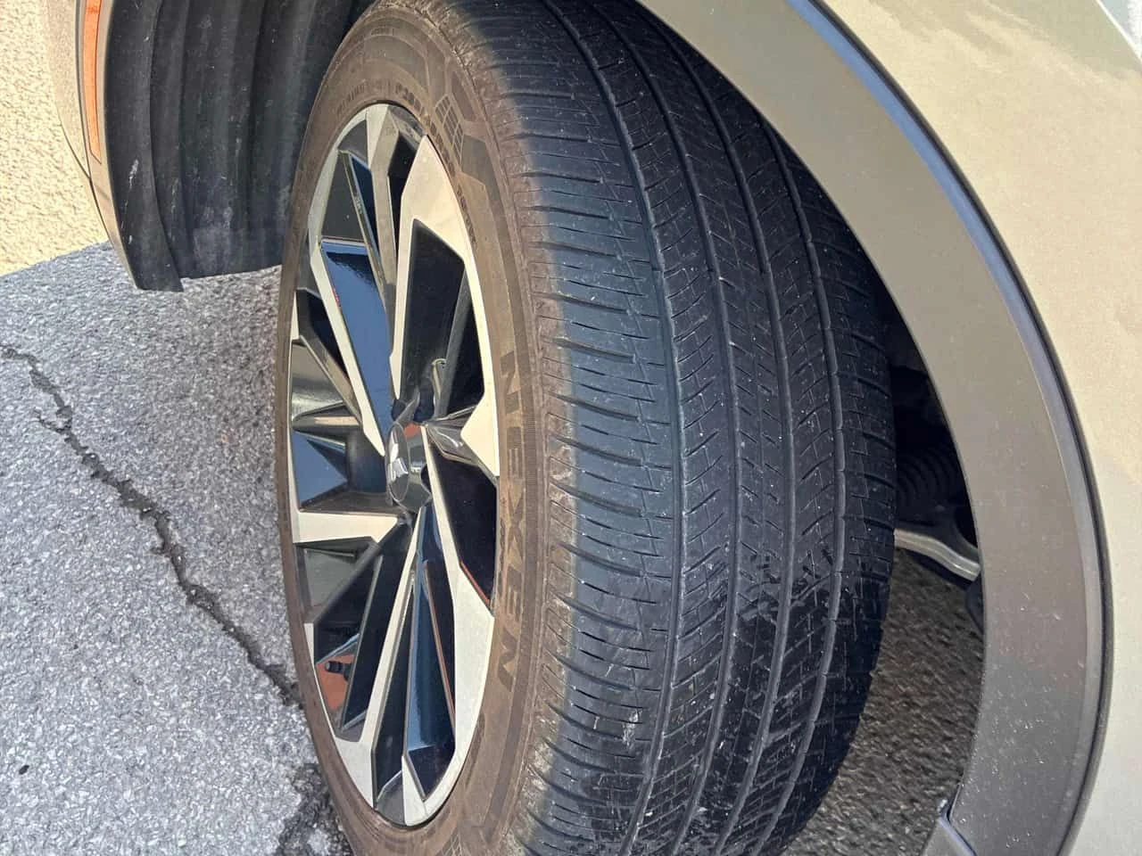 Mitsubishi Outlander LE Premium S| ALCANTARA| 360CAM| K��� �� ������ | Mobile.bg � ����������� 6