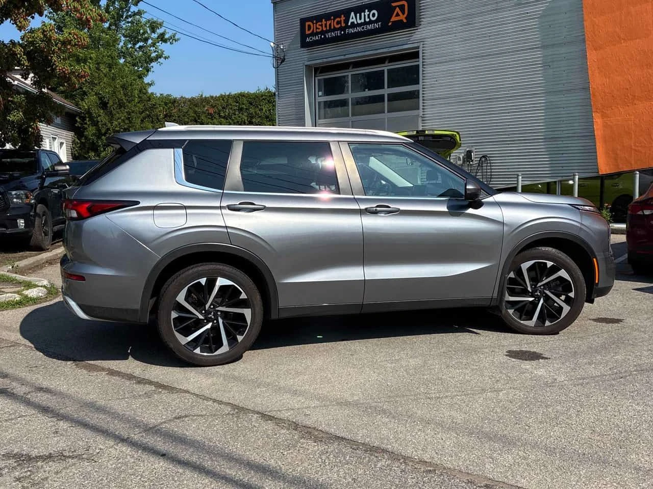 Mitsubishi Outlander LE Premium S| ALCANTARA| 360CAM| K��� �� ������ | Mobile.bg � ����������� 3