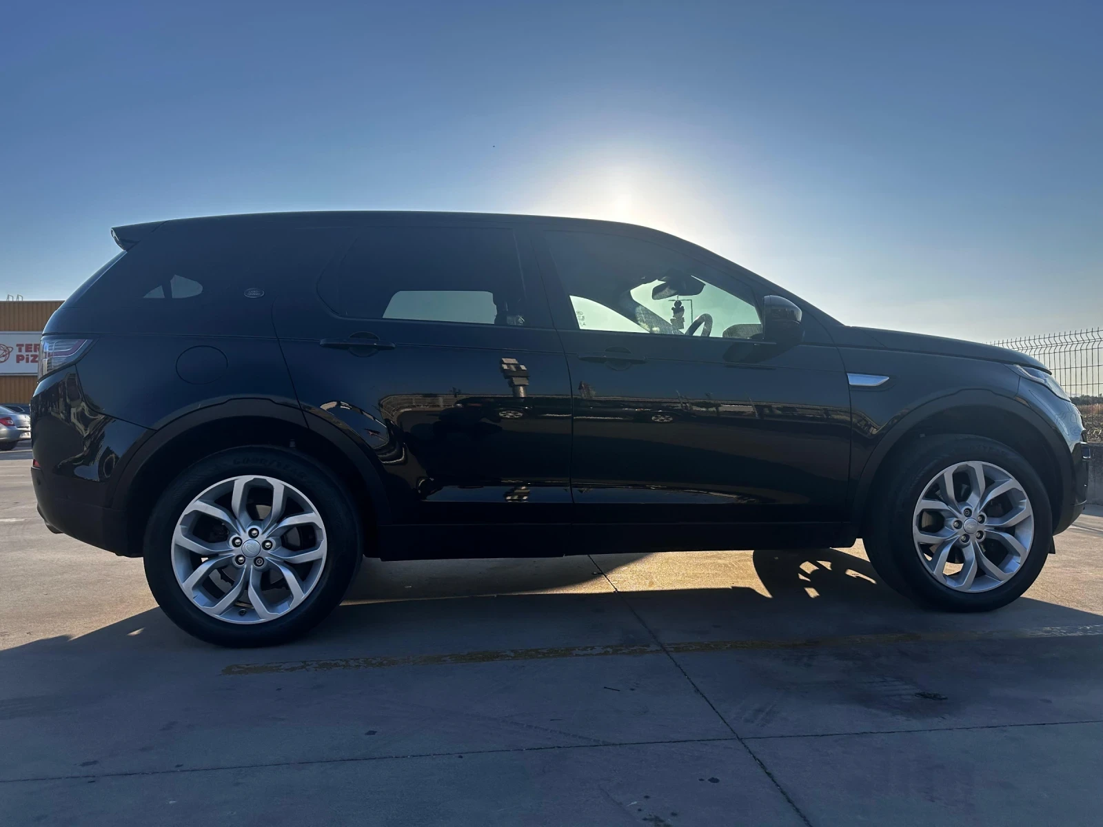 Land Rover Discovery 2, 0 Дизел Перфектен, снимка 4 - Автомобили и джипове - 55735668