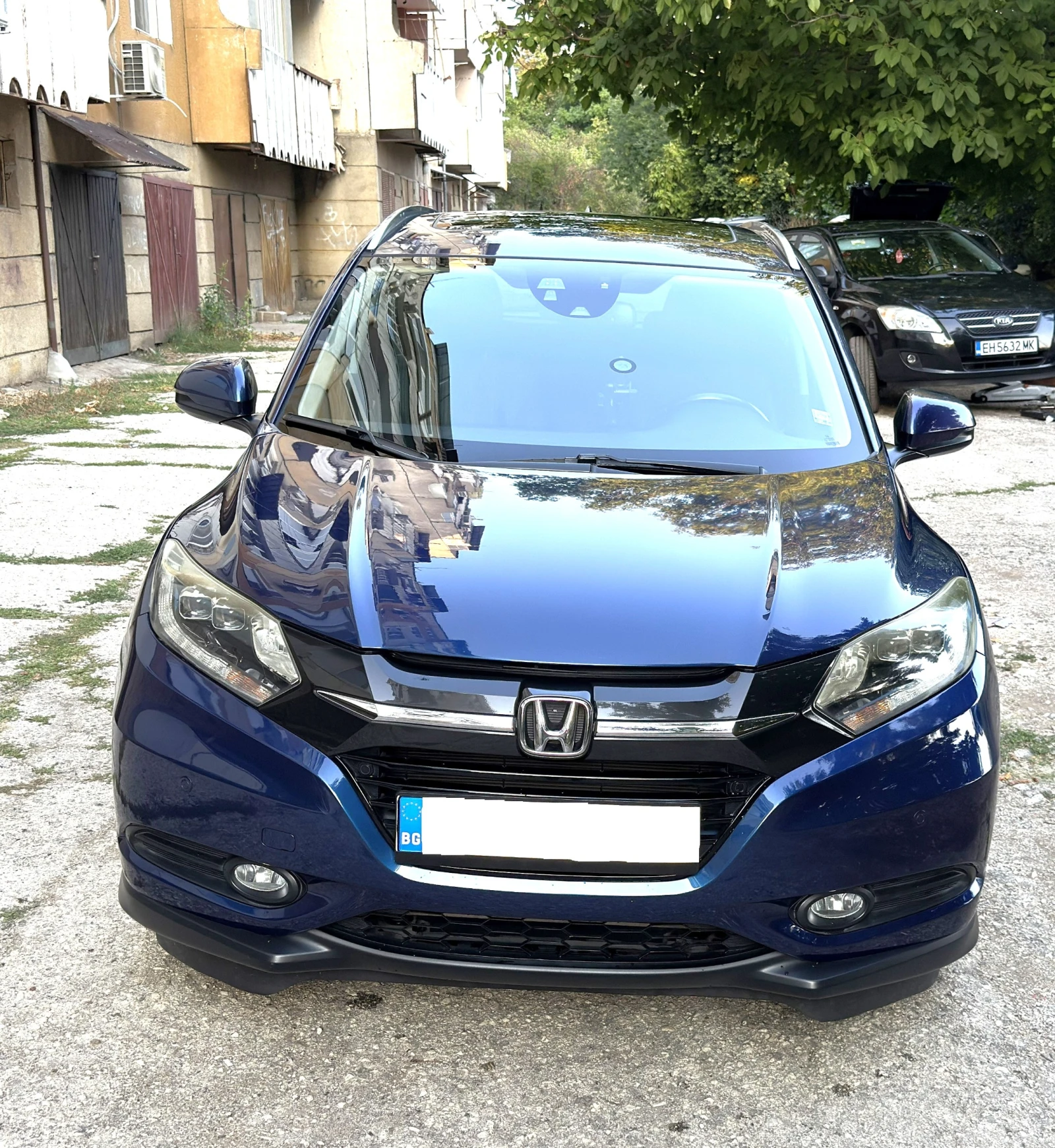 Honda Hr-v 1.5 Автомат, снимка 2 - Автомобили и джипове - 55826277