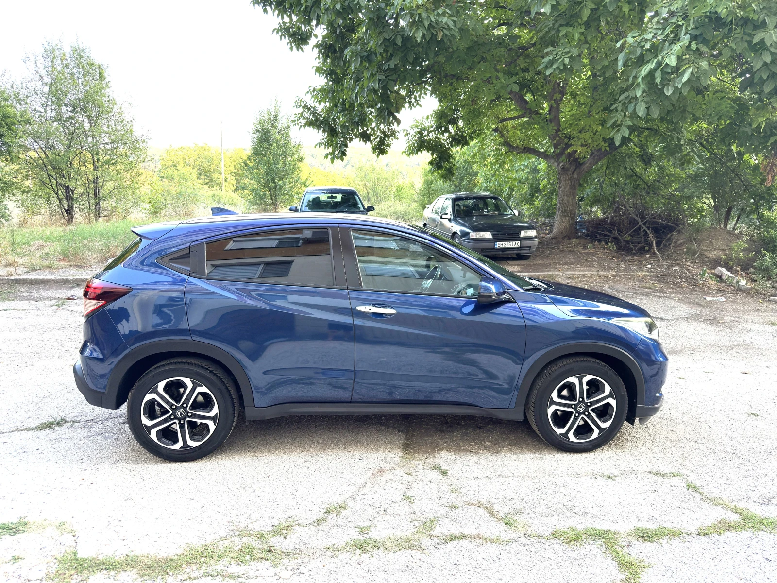 Honda Hr-v 1.5 Автомат, снимка 5 - Автомобили и джипове - 55826277