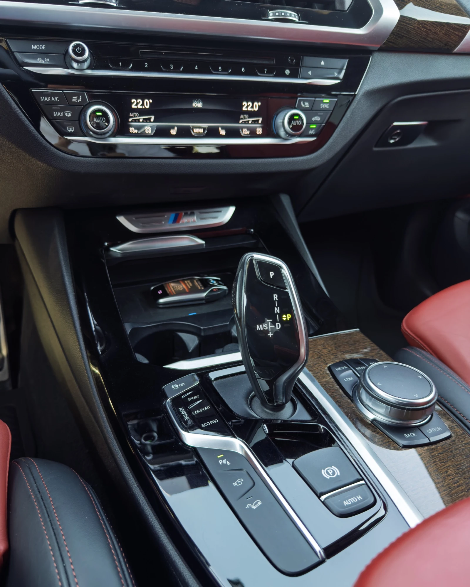 BMW X3 M40i | DIST+ | 360 | Individual | Ultimate Package, снимка 15 - Автомобили и джипове - 55886454