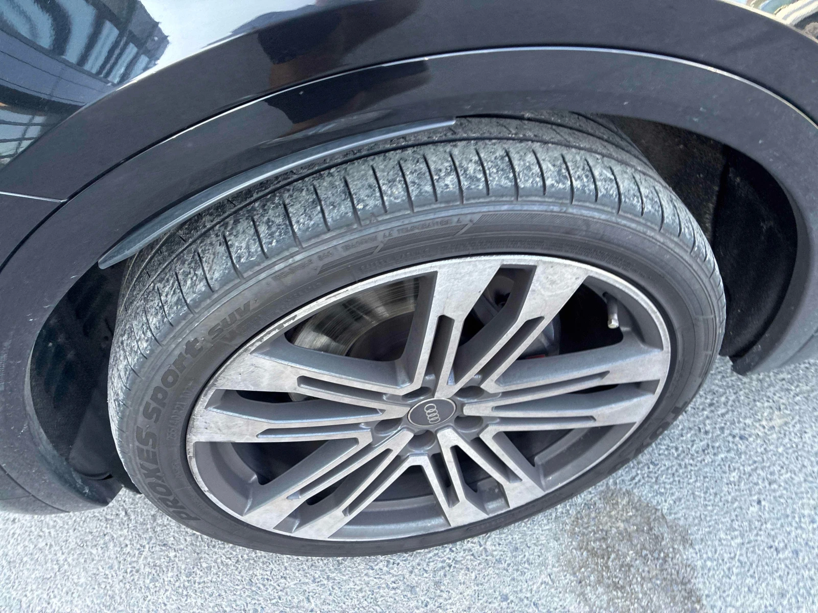 Audi SQ5 Progressiv | CARFAX | БЕЗ ИНЦИДЕНТИ, снимка 6 - Автомобили и джипове - 56039865