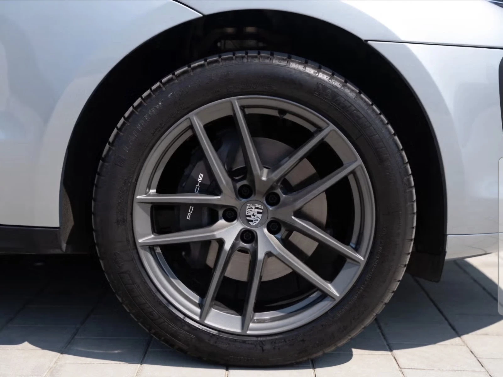 Porsche Macan T, снимка 3 - Автомобили и джипове - 56093567
