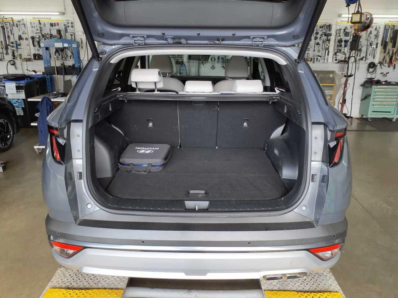 Hyundai Tucson 1.6 T-GDI Prime - 4x4, снимка 12 - Автомобили и джипове - 56165447