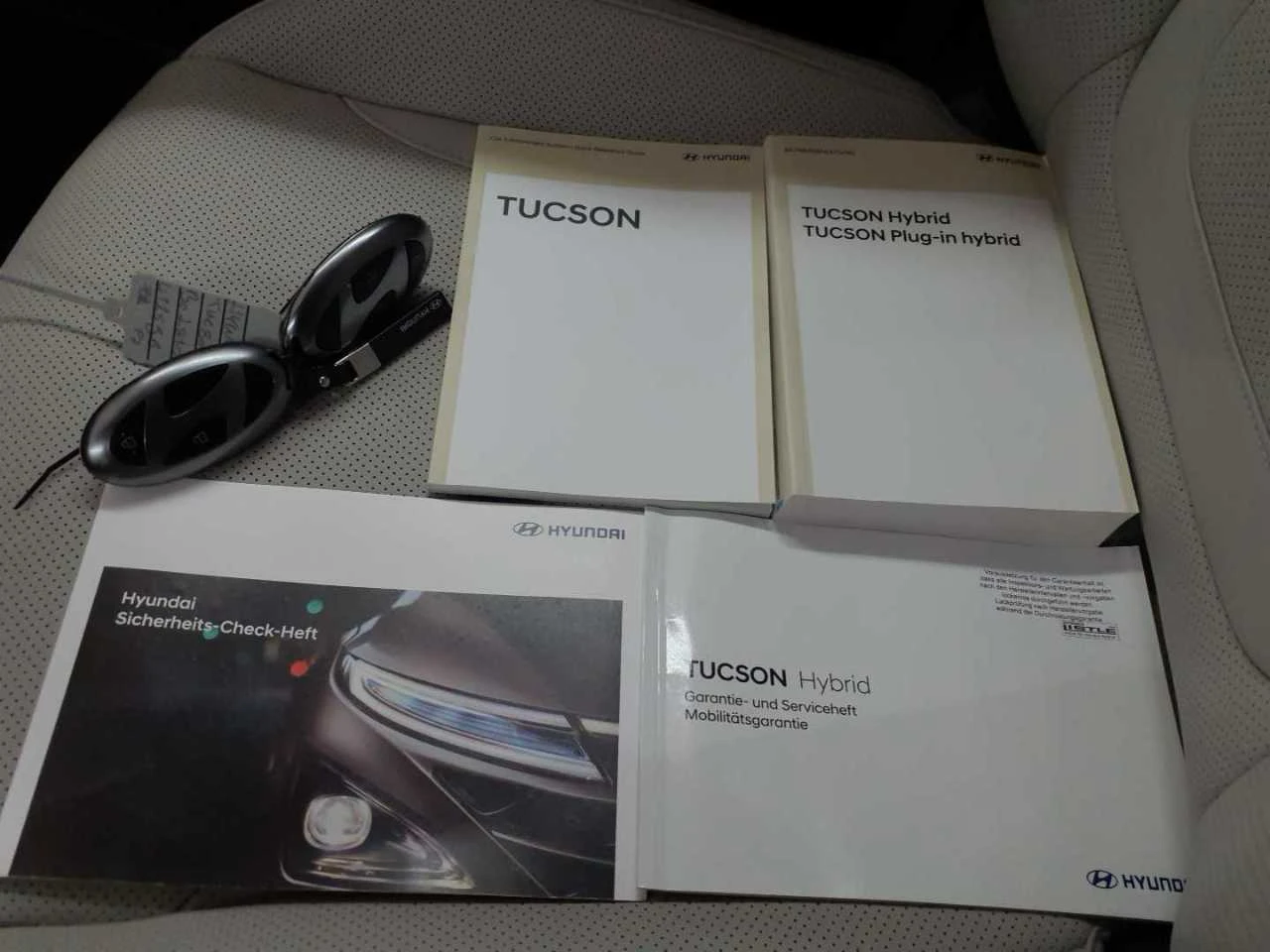 Hyundai Tucson 1.6 T-GDI Prime - 4x4, снимка 11 - Автомобили и джипове - 56165447