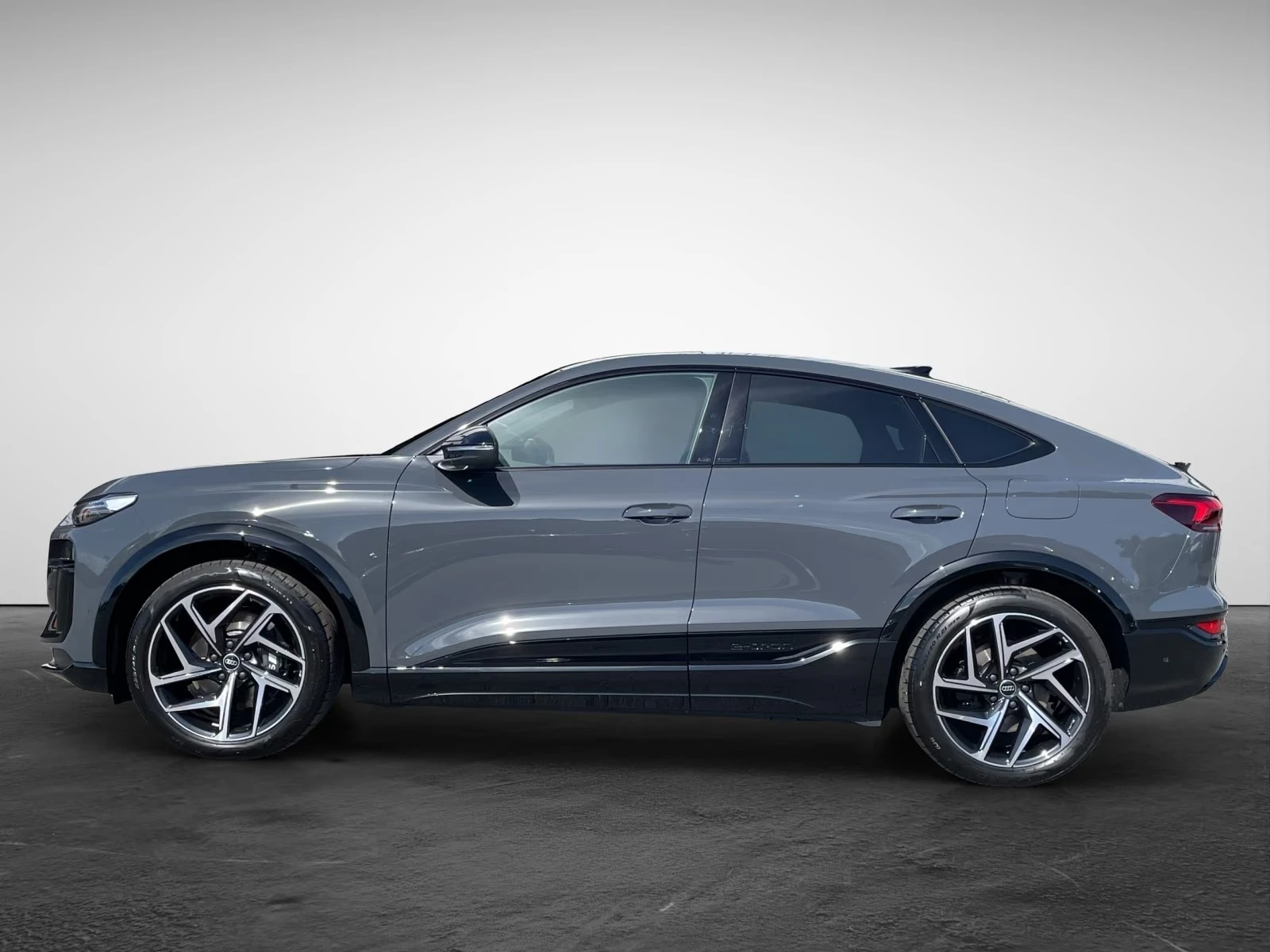 Audi Q6 SQ6 E-TRON SPORTBACK B&O MATRIX HEAD-UP , снимка 2 - Автомобили и джипове - 56215841