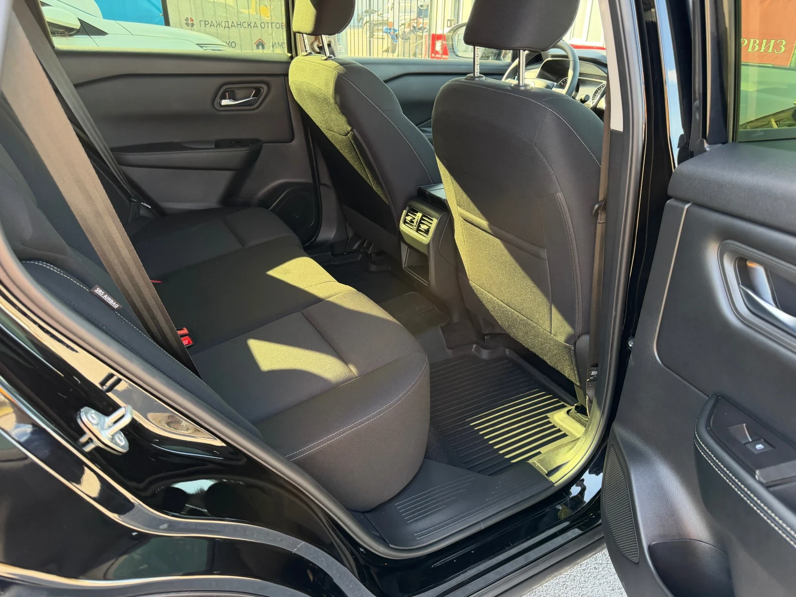 Nissan Rogue AWD 1.5L * 2953�� *  | Mobile.bg � ����������� 11