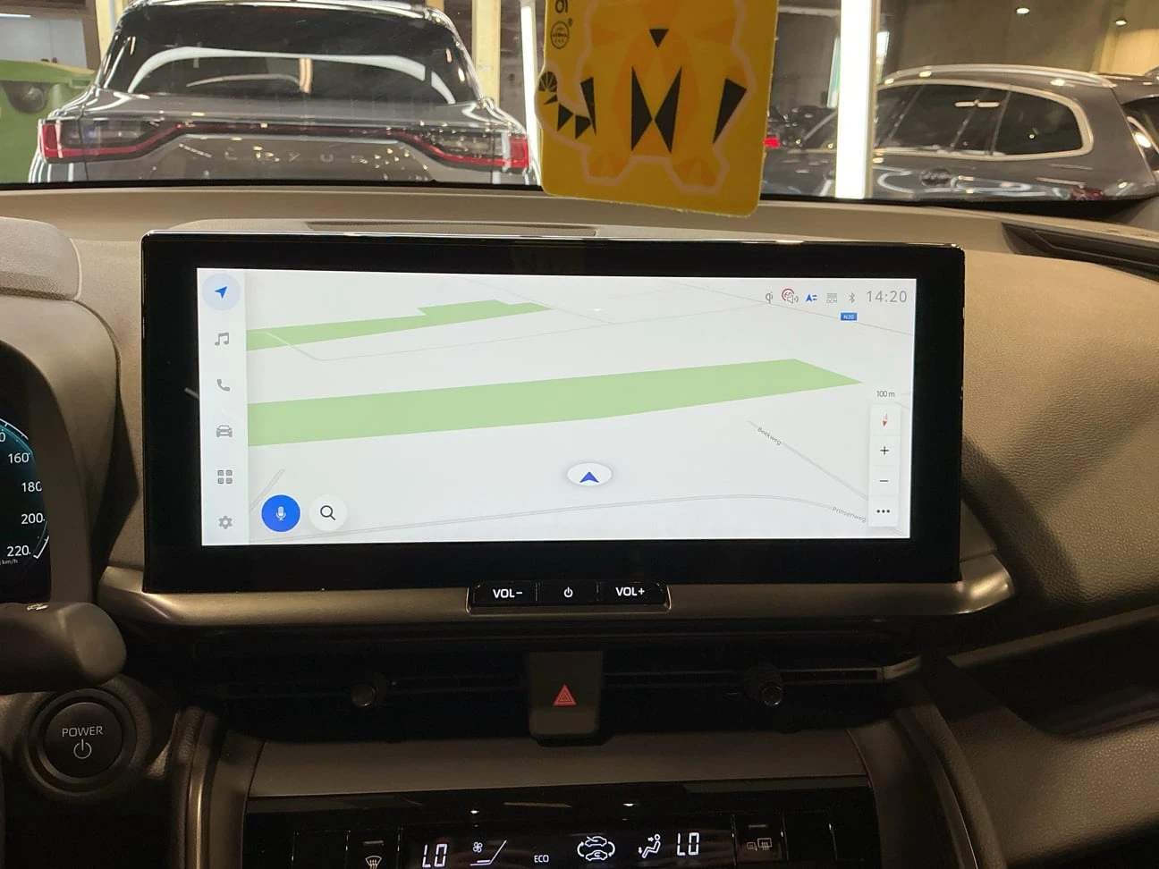 Toyota C-HR Dynamic+ LED Navi, снимка 10 - Автомобили и джипове - 56621648