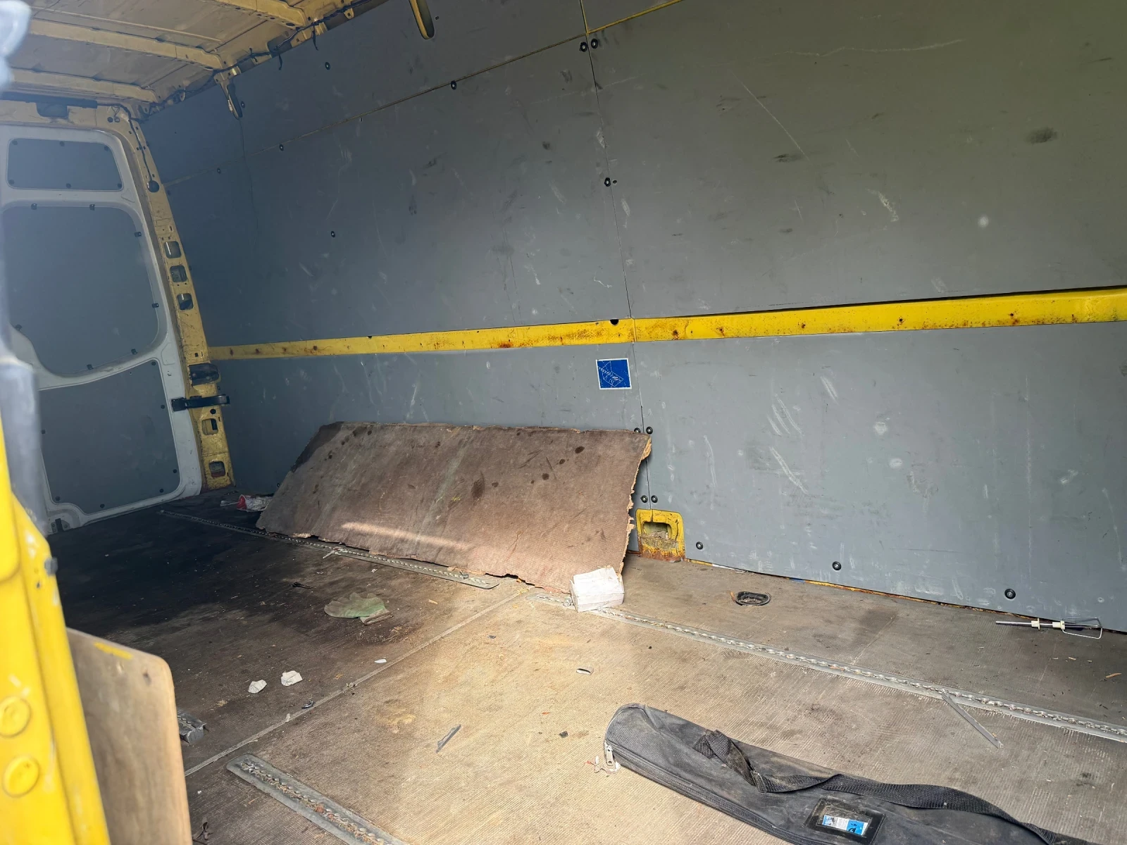Mercedes-Benz Sprinter 313, снимка 8 - Бусове и автобуси - 54581880